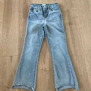 Frame le crop mini bootcut, size 26